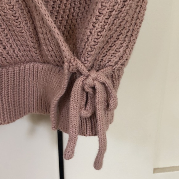 Knitted wrap tank top!🥰 - Picture 4 of 6